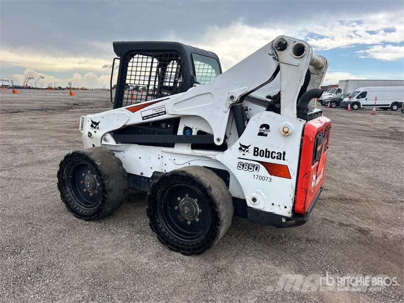 Bobcat S850 Φορτωτάκια