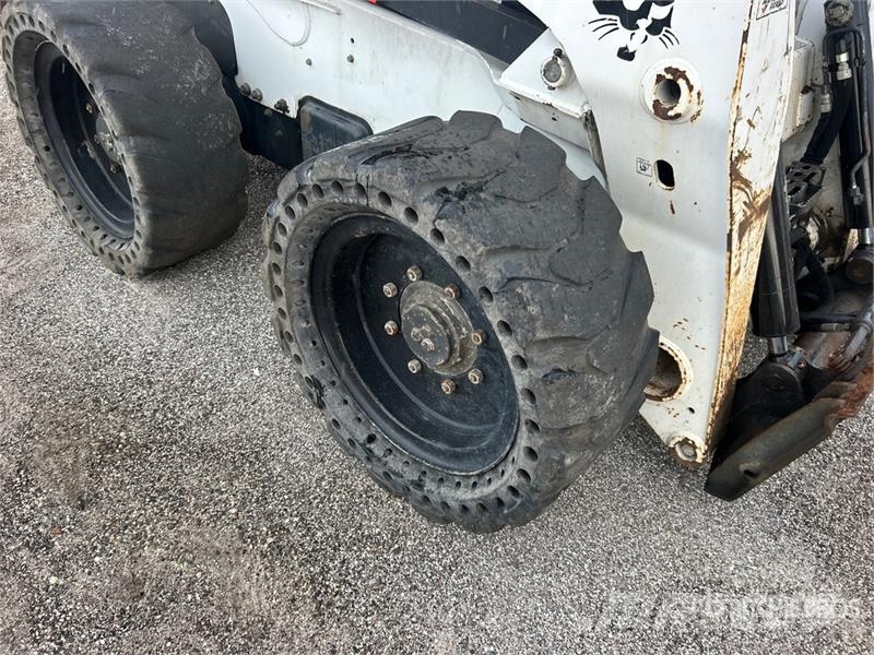 Bobcat S850 Φορτωτάκια
