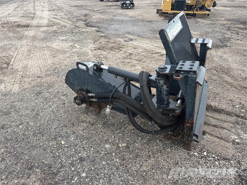 Bobcat SG30 36 in Skid Steer Stump Grinder パワーハローとロータリーハロー