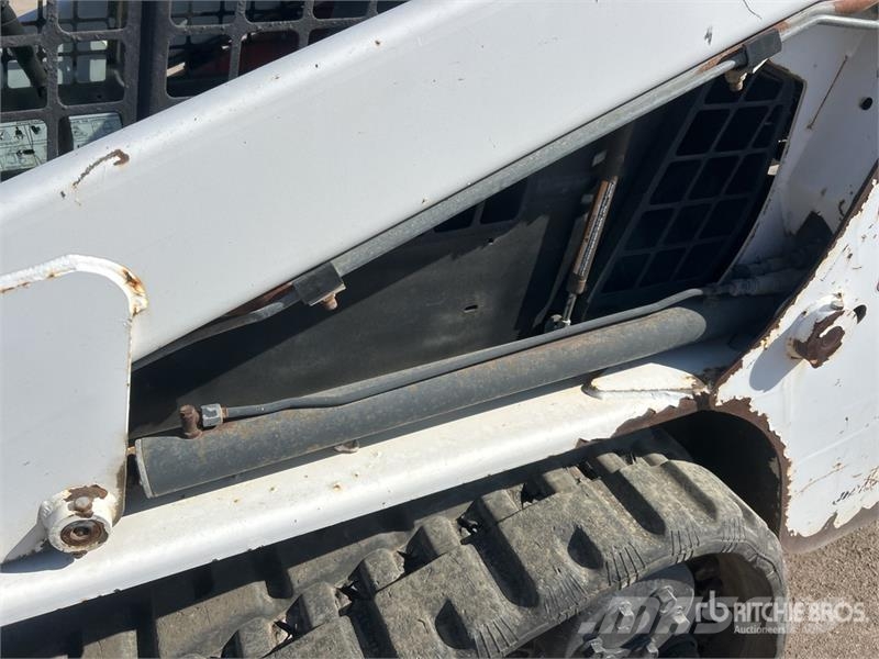 Bobcat T140 Kompaktlaadurid