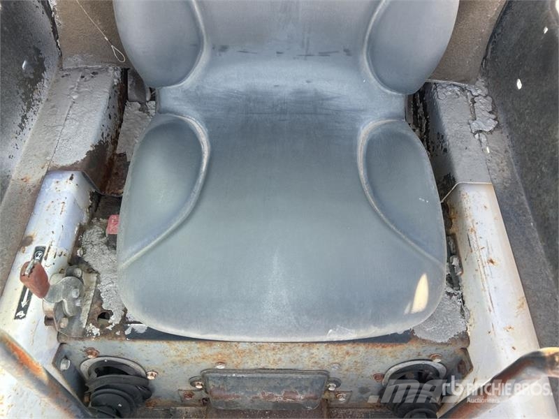 Bobcat T140 Kompaktlaadurid