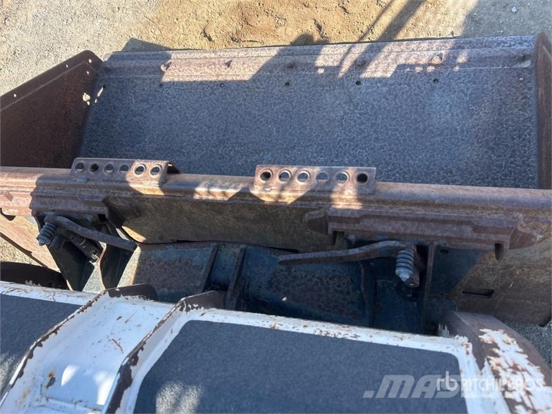 Bobcat T140 Kompaktlaadurid