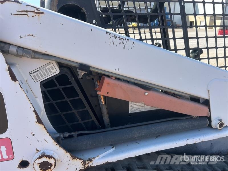 Bobcat T140 Kompaktlaadurid