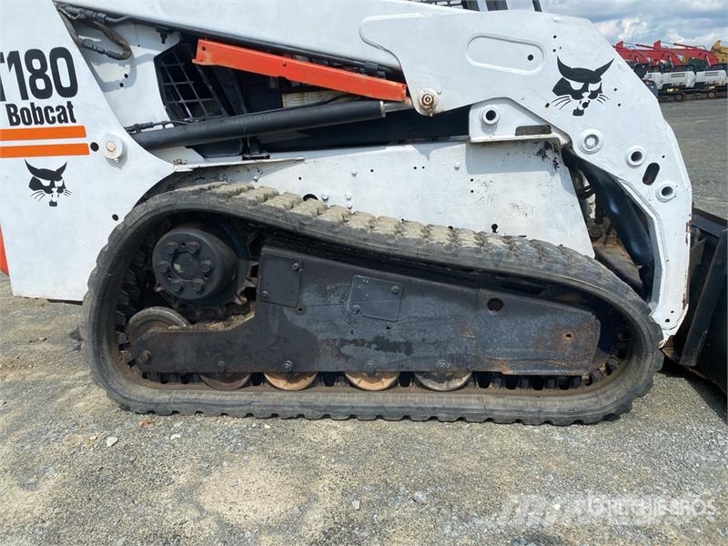 Bobcat T180 Мини-погрузчики