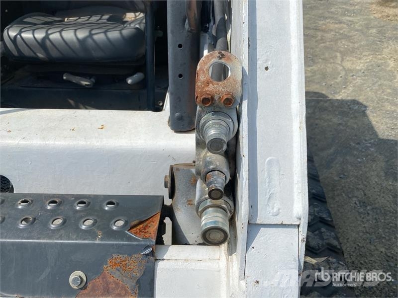 Bobcat T180 Мини-погрузчики