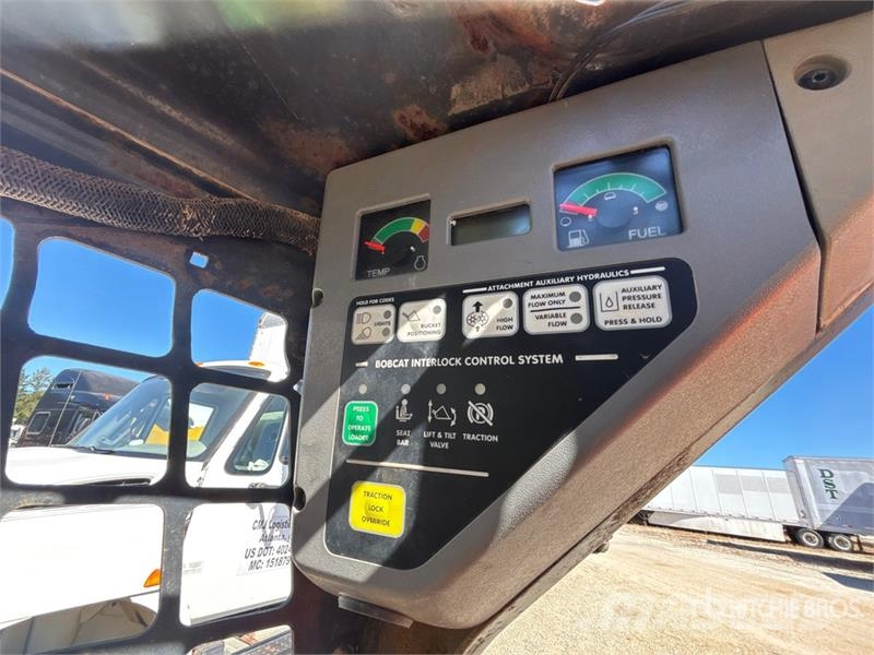 Bobcat T300 Kompaktrakodók
