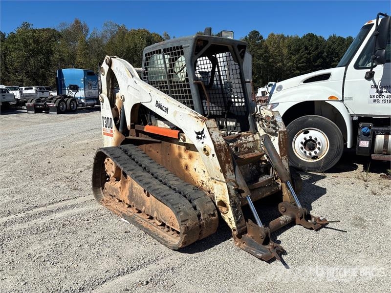 Bobcat T300 Kompaktrakodók