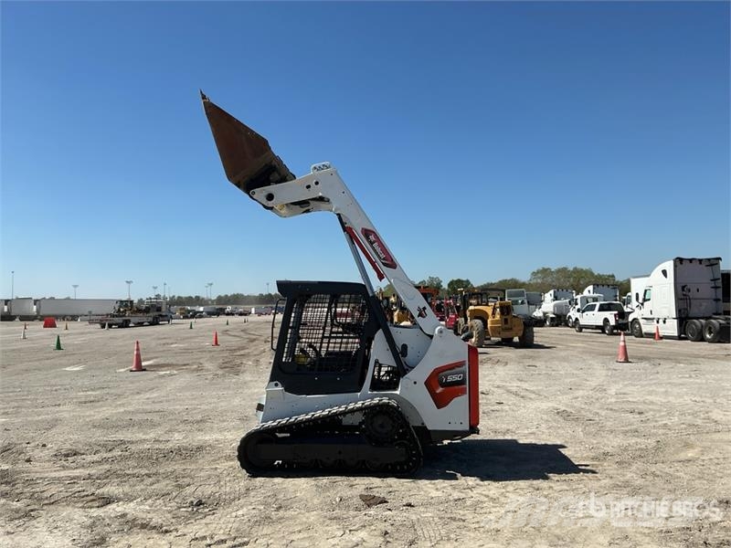 Bobcat T550 لوادر انزلاقية التوجيه