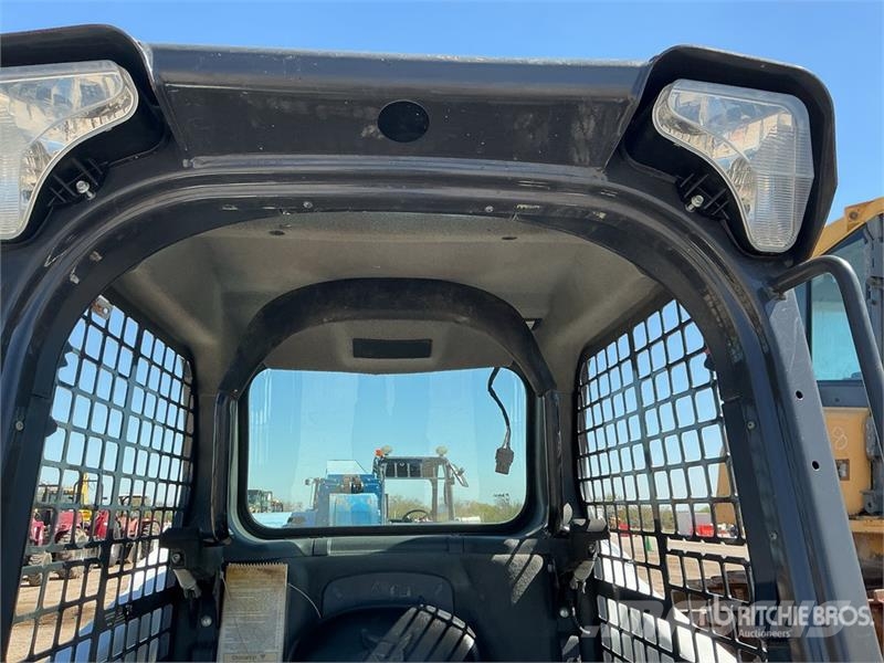 Bobcat T550 لوادر انزلاقية التوجيه