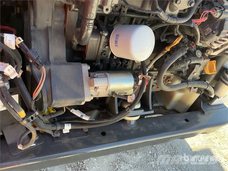 Bobcat T550 لوادر انزلاقية التوجيه