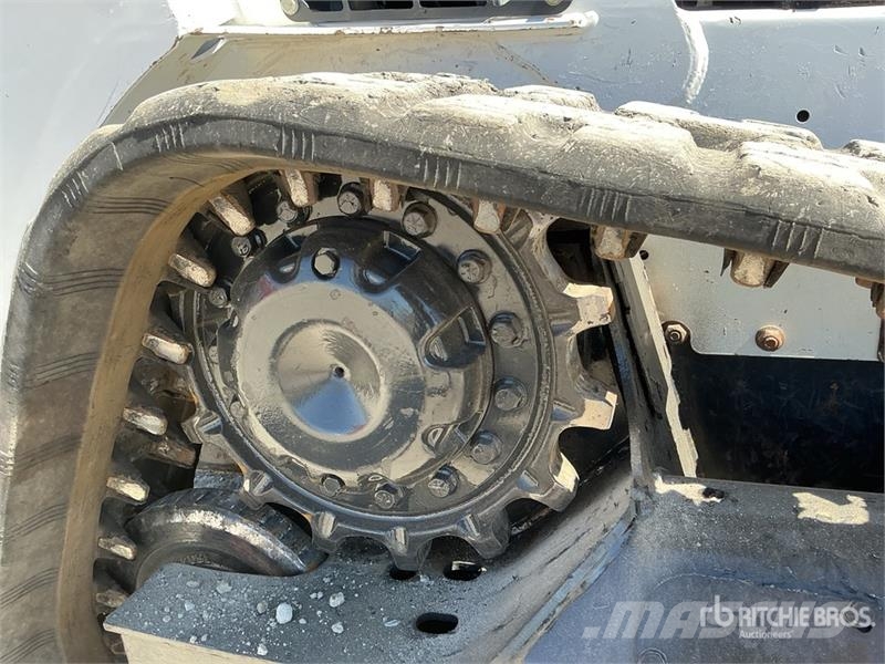 Bobcat T550 لوادر انزلاقية التوجيه
