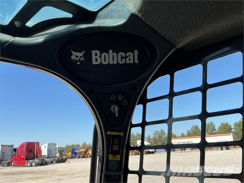 Bobcat T550 لوادر انزلاقية التوجيه