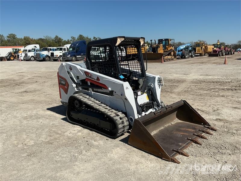 Bobcat T550 لوادر انزلاقية التوجيه