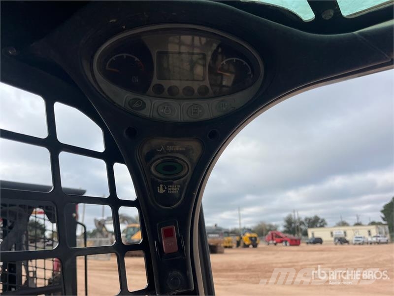 Bobcat T550 Мини-погрузчики