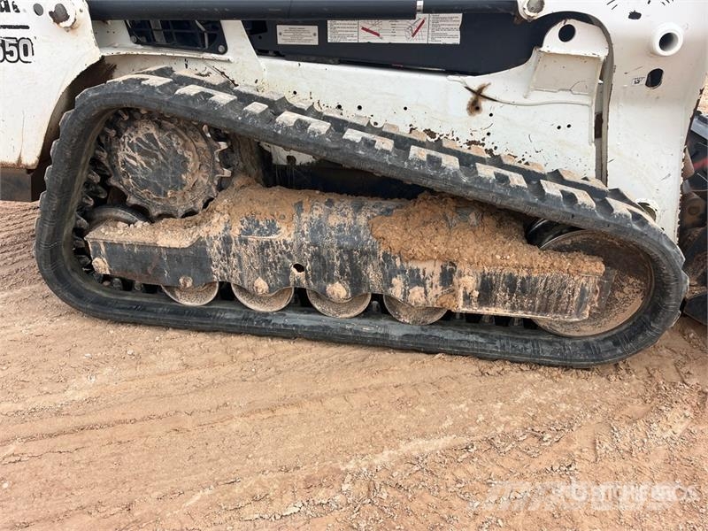 Bobcat T550 Мини-погрузчики