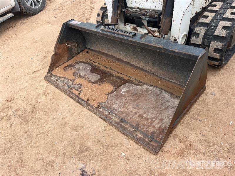 Bobcat T550 Мини-погрузчики