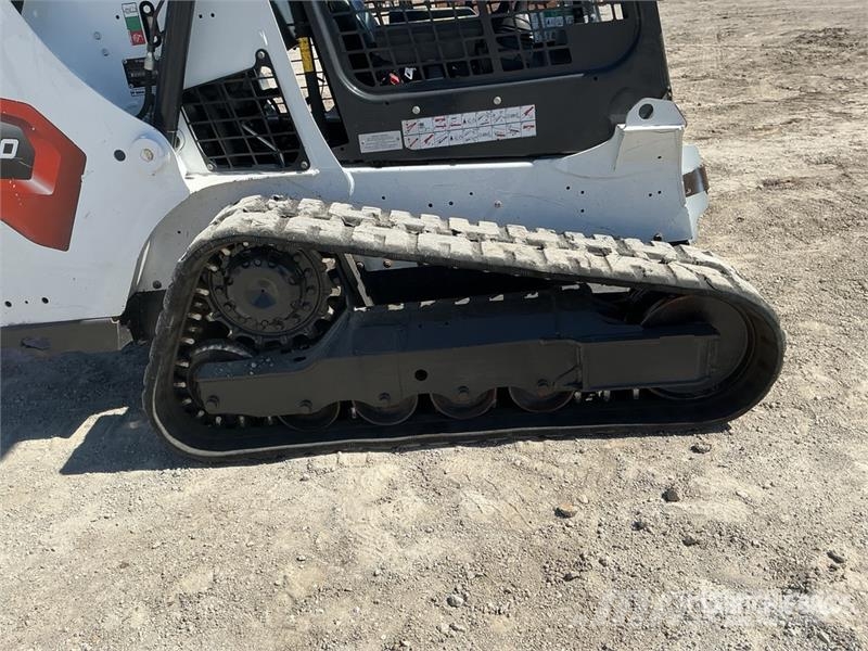 Bobcat T550 لوادر انزلاقية التوجيه