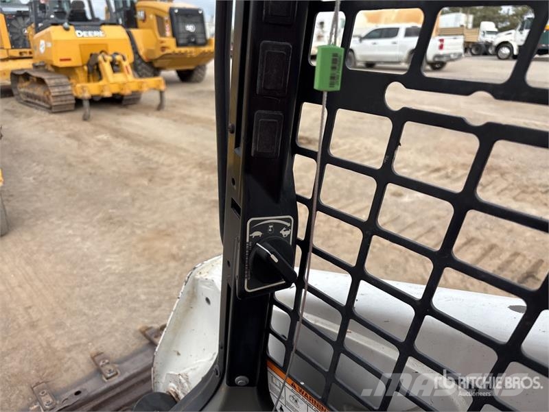 Bobcat T595 لوادر انزلاقية التوجيه