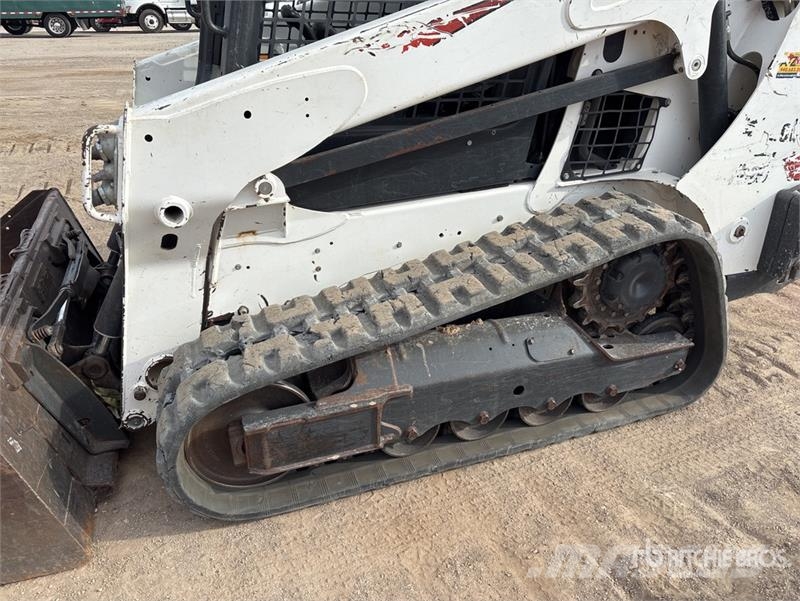Bobcat T595 لوادر انزلاقية التوجيه