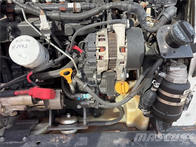 Bobcat T595 لوادر انزلاقية التوجيه