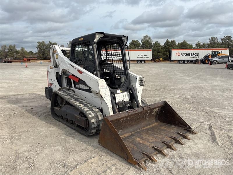 Bobcat T595 لوادر انزلاقية التوجيه
