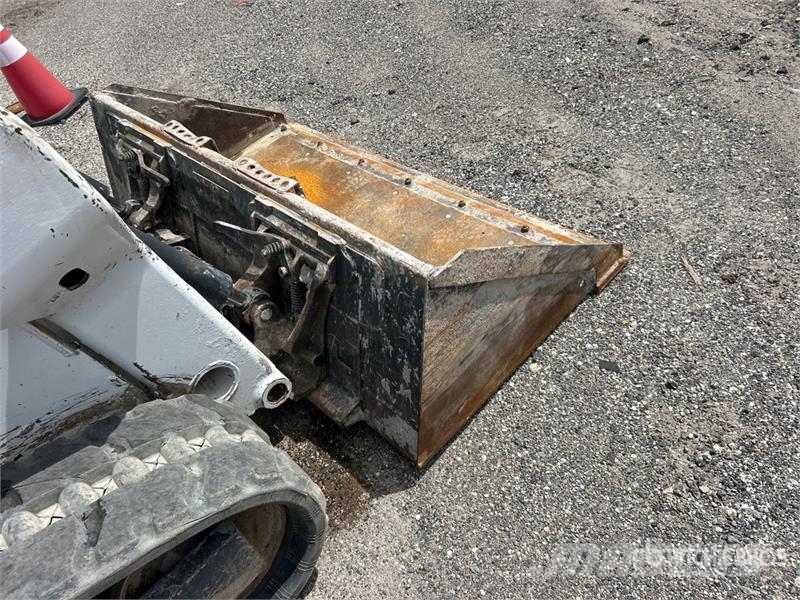 Bobcat T62 Compact Track Loader Schrankladers