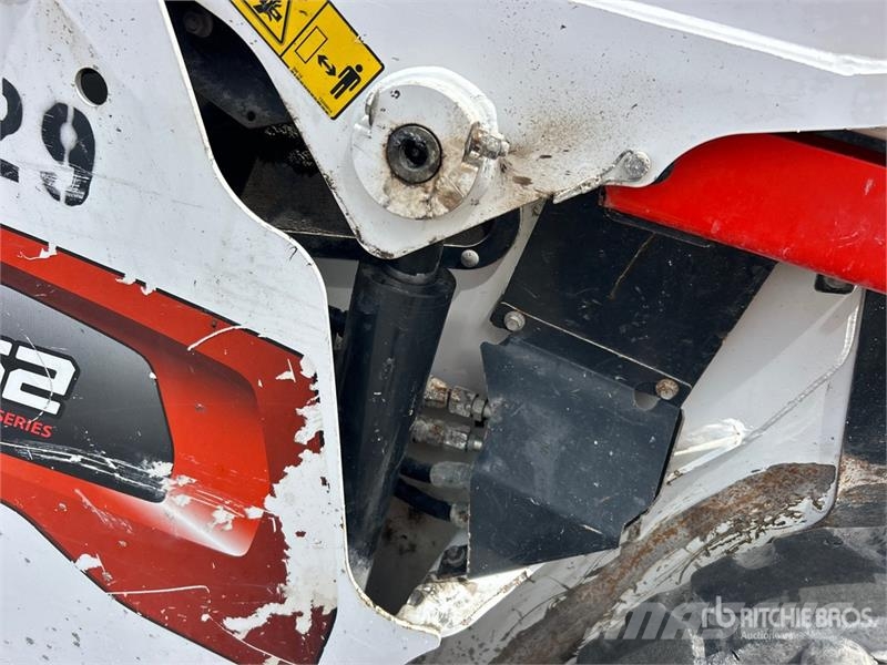 Bobcat T62 Compact Track Loader Schrankladers