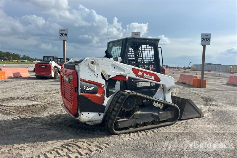Bobcat T62 Compact Track Loader Skid steer mini nakladalci