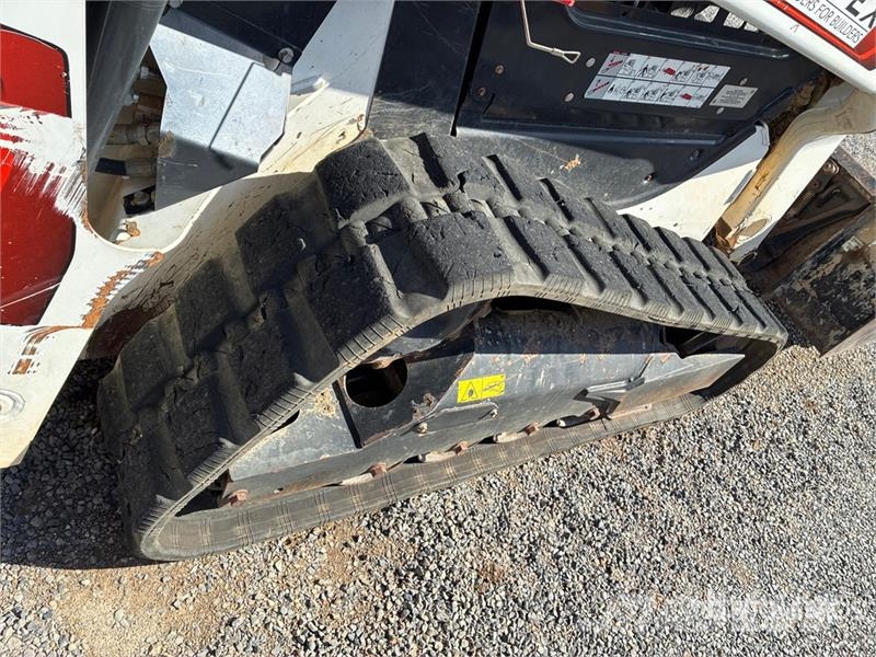 Bobcat T62 Compact Track Loader Мини-погрузчики