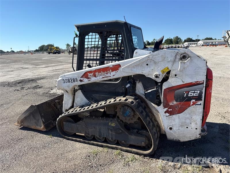 Bobcat T62 Compact Track Loader Mini Pale Gommate