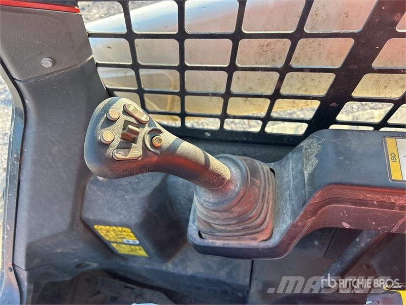 Bobcat T62 Compact Track Loader Chargeuse compacte
