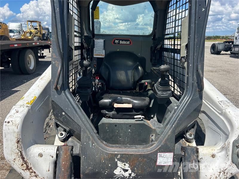 Bobcat T62 Compact Track Loader Schrankladers