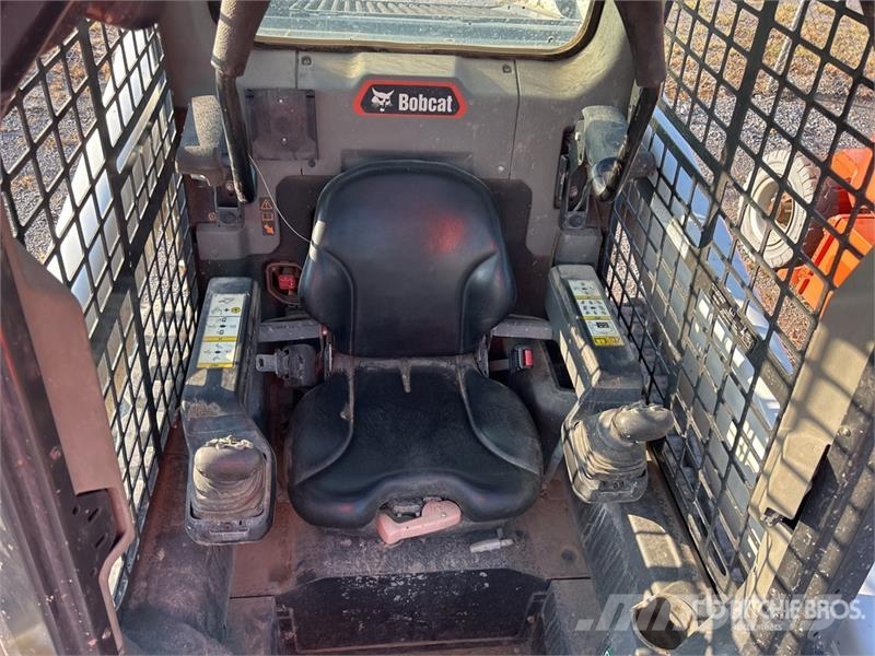 Bobcat T62 Compact Track Loader Chargeuse compacte