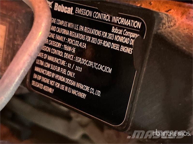 Bobcat T62 Compact Track Loader 滑移轉向裝載機