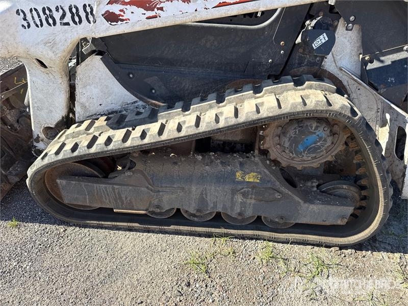 Bobcat T62 Compact Track Loader Mini Pale Gommate