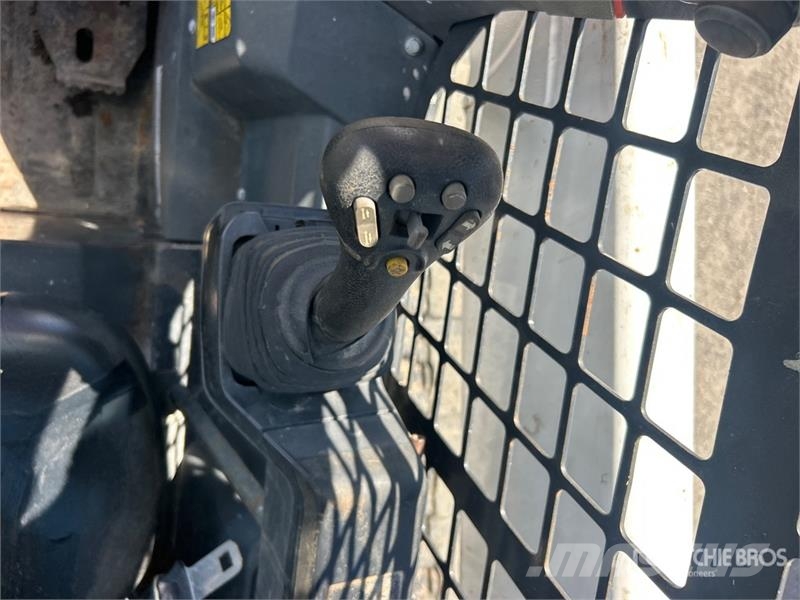 Bobcat T62 Compact Track Loader Schrankladers
