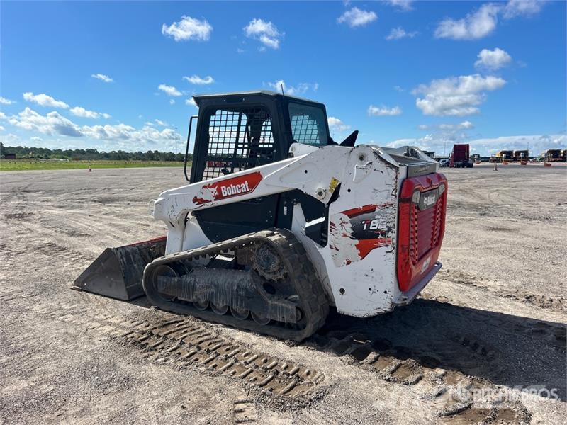 Bobcat T62 Compact Track Loader 滑移轉向裝載機
