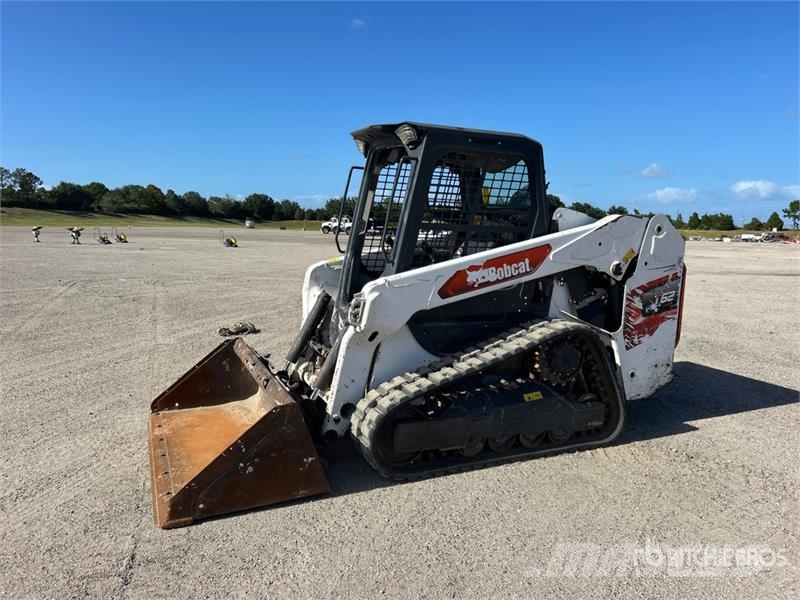 Bobcat T62 Compact Track Loader Мини-погрузчики