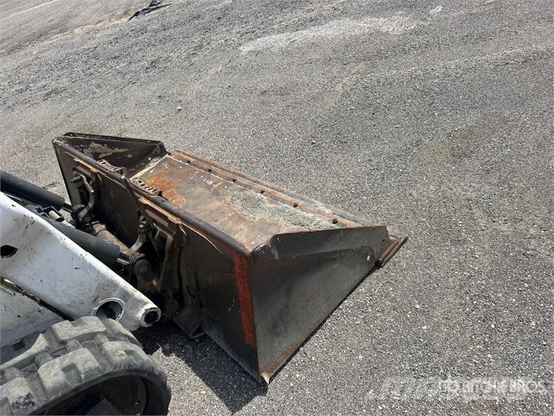Bobcat T62 Compact Track Loader Schrankladers