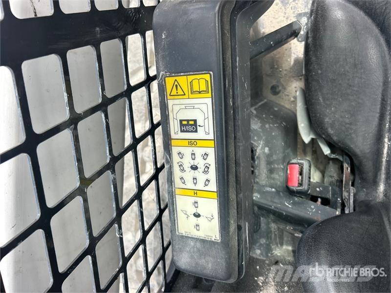 Bobcat T62 Compact Track Loader Schrankladers