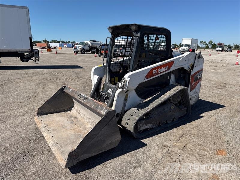 Bobcat T62 Compact Track Loader Skid steer mini nakladalci
