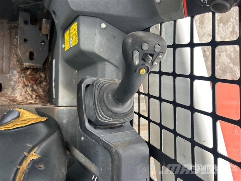 Bobcat T62 Compact Track Loader Schrankladers