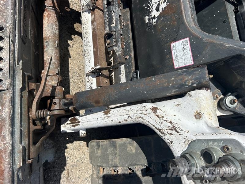Bobcat T62 Compact Track Loader Schrankladers
