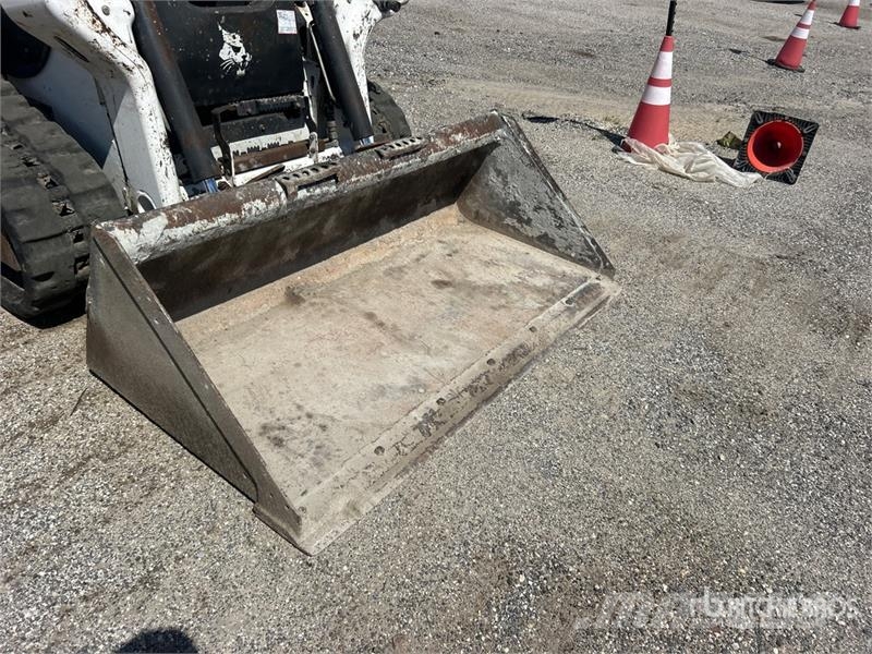 Bobcat T62 Compact Track Loader Schrankladers