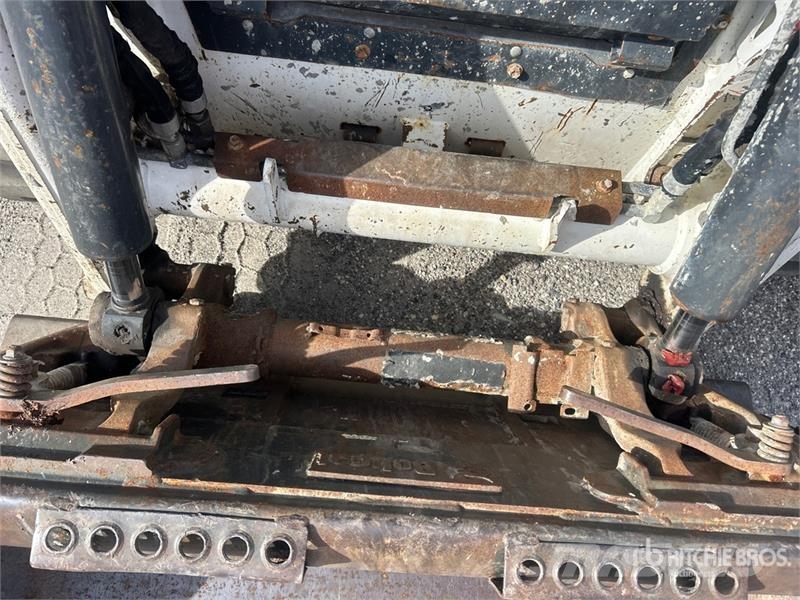 Bobcat T62 Compact Track Loader Skid steer mini nakladalci