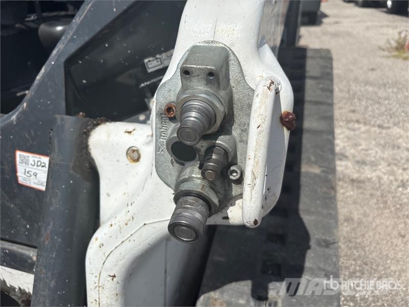 Bobcat T62 Compact Track Loader Lietoti riteņu kompaktiekrāvēji