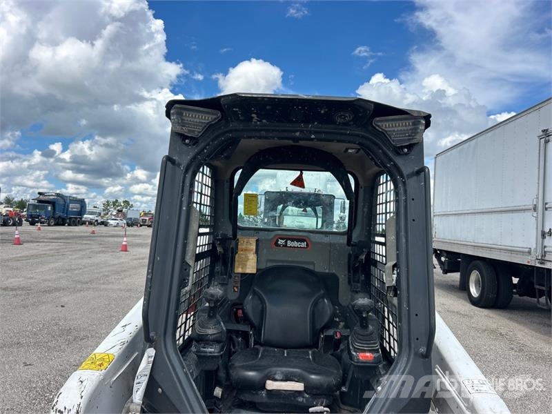 Bobcat T62 Compact Track Loader Schrankladers
