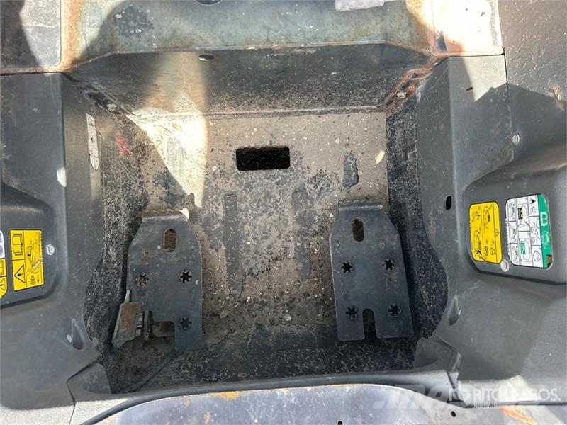 Bobcat T62 Compact Track Loader Schrankladers