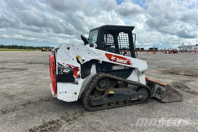 Bobcat T62 Compact Track Loader Φορτωτάκια