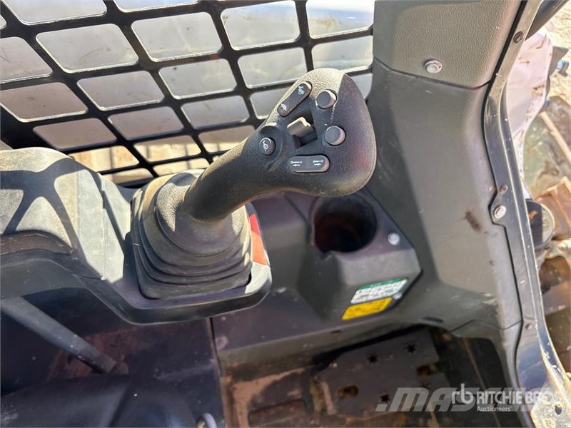 Bobcat T62 Compact Track Loader Kompaktlader